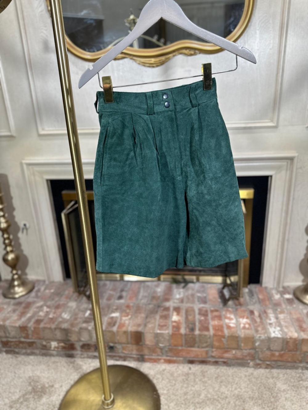 David Hollis Vintage Suede Shorts Size 6 Dark Green Dark Academia Indie Sleaze